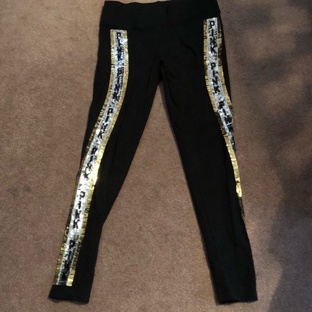 BRAND NEW Victoria Secret PINK yoga pants.